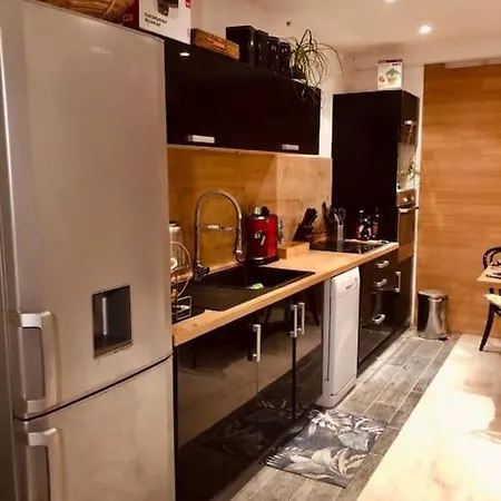 Appartement Maison De Village Confortable Gignac (Herault)